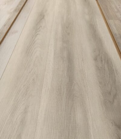 HDF Roble blanco 8mm